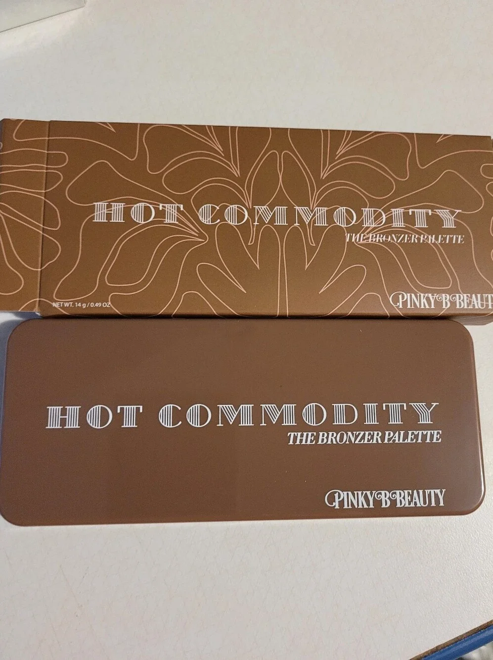 Pinky B Beauty  Hot Commodity Bronzer Palette - Brown
